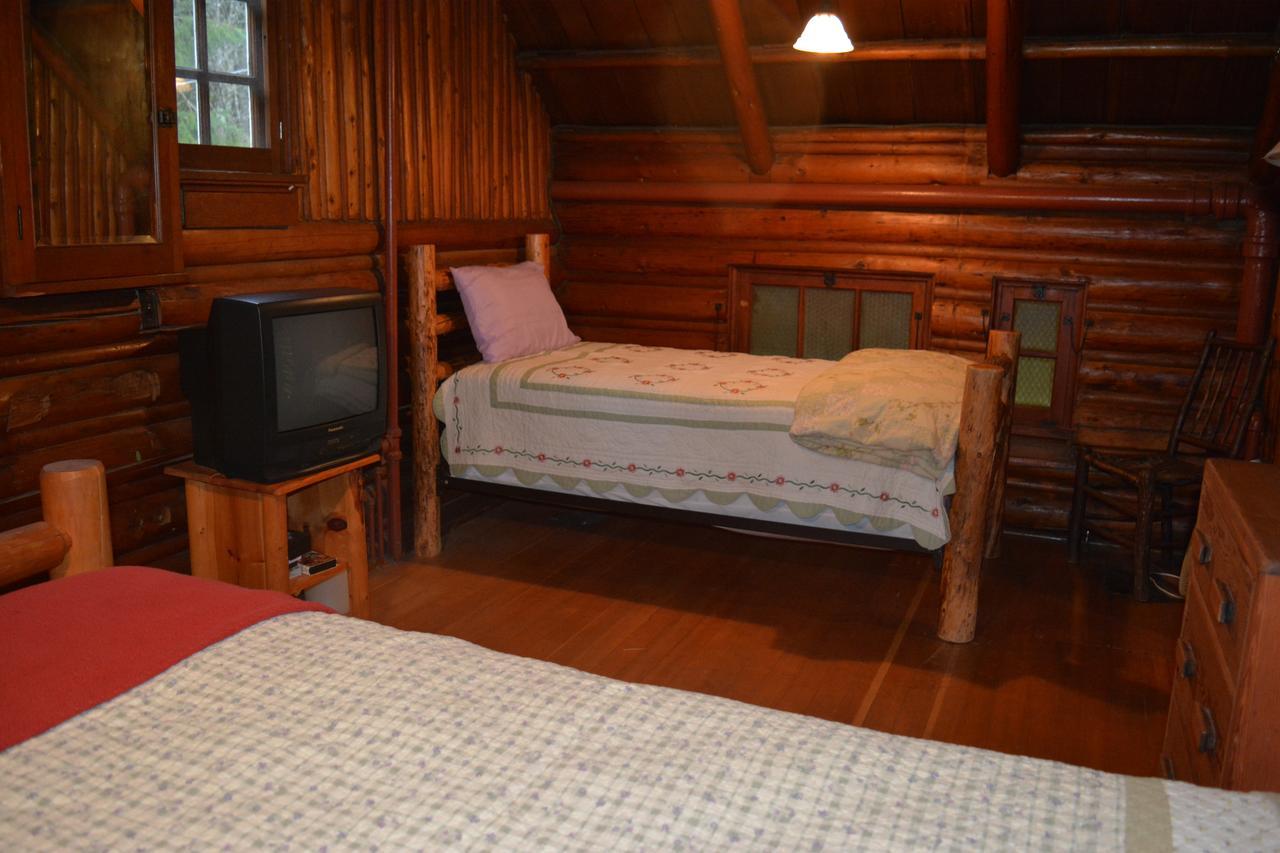 Copper Creek Inn แอชฟอร์ด ภายนอก รูปภาพ